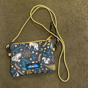 Kavu Blue and Yellow Animal Print Crossbody Bag